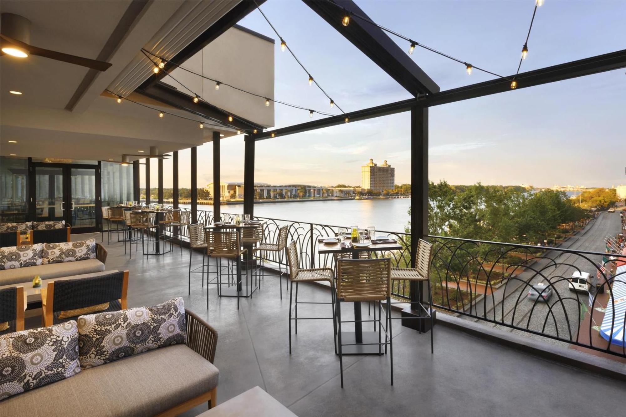 Hyatt Regency 4*