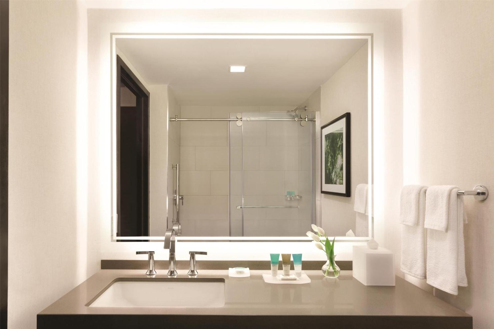 Hyatt Regency 4*